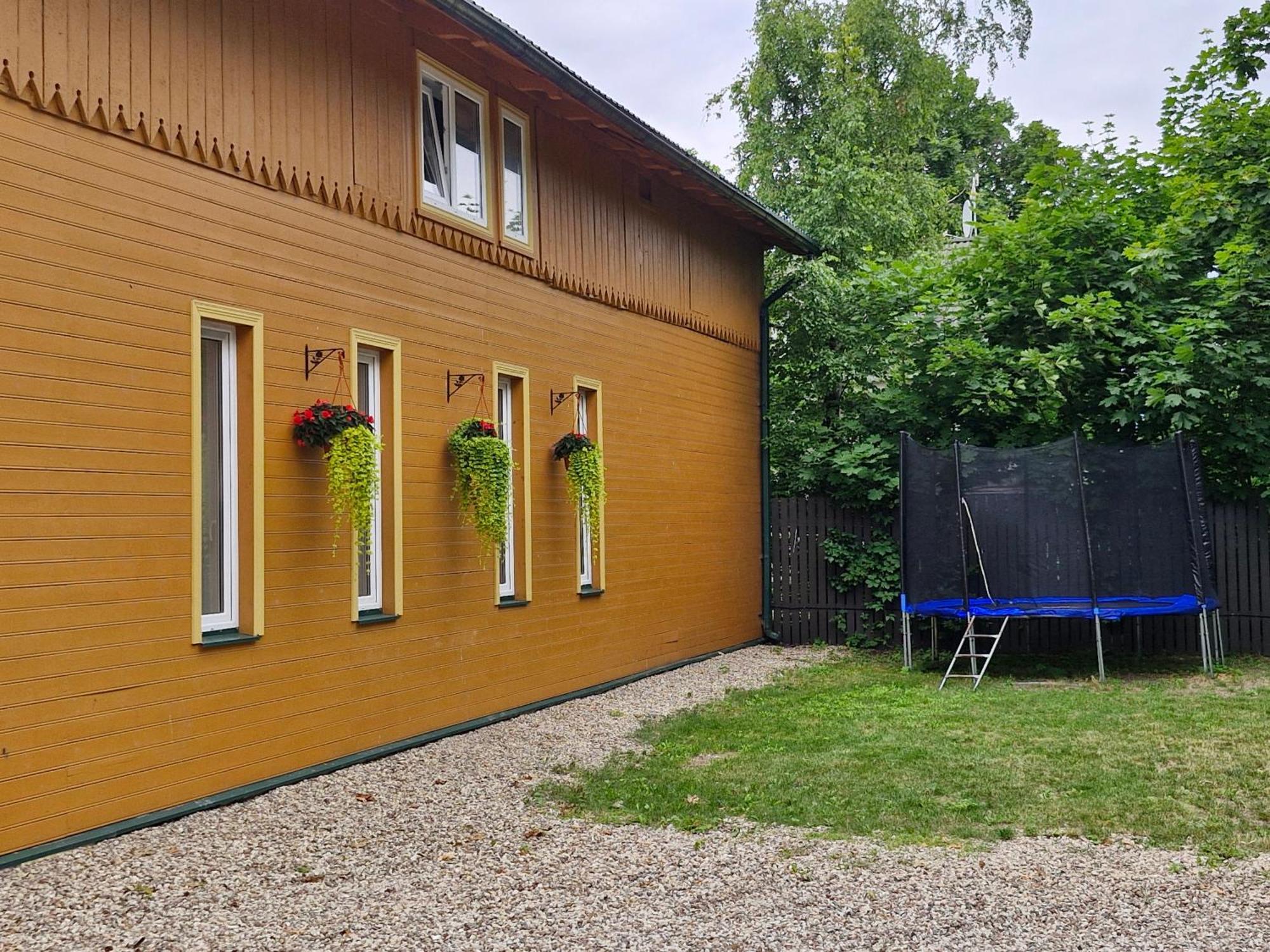 Portoss Hotel Ventspils Exterior photo